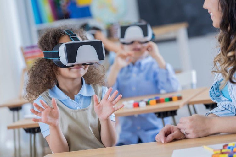 VR in modern education trends